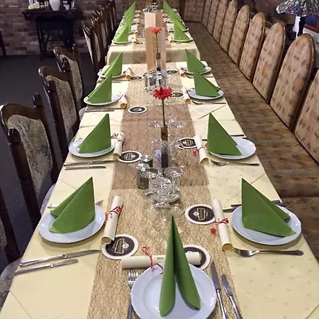 Hotel Restaurant Noithausen 2*